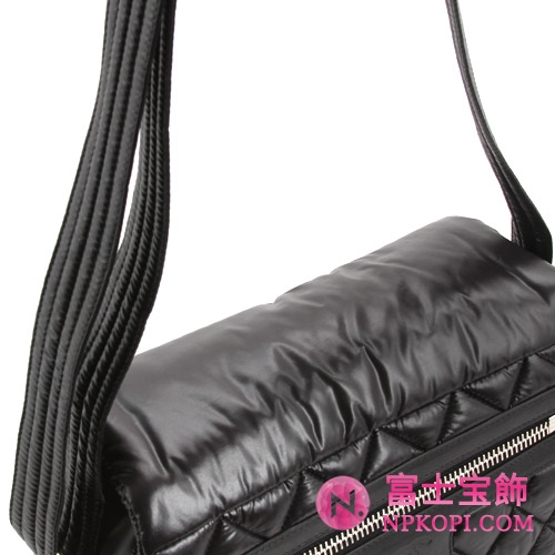シャネル CHANEL ココ?コクーン キルティング ショルダーバッグ ブラック A48616AZA 【2013年新作】